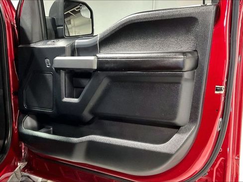 Used 2019 Ford F150 XLT w/ Equipment Group 302A Luxury image 22