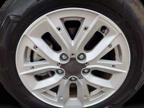 Used 2017 Kia Soul EV image 34