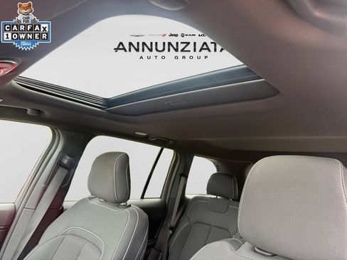 Used 2025 Jeep Grand Cherokee Laredo X w/ Luxury Tech Group I AWD/4WD image 30