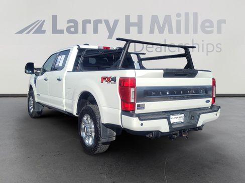 Certified 2022 Ford F350 Platinum w/ FX4 Off-Road Package image 3