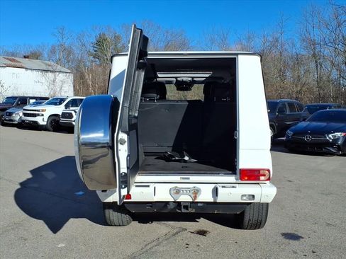 Used 2017 Mercedes-Benz G 550 image 9