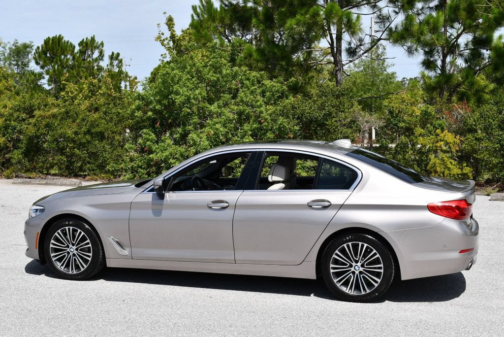 Used 2017 BMW 530i RWD image 4
