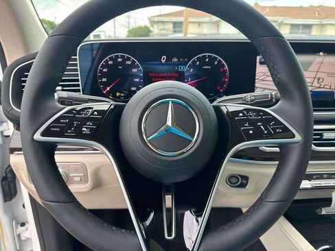 New 2026 Mercedes-Benz GLE 450 4MATIC Coupe image 10