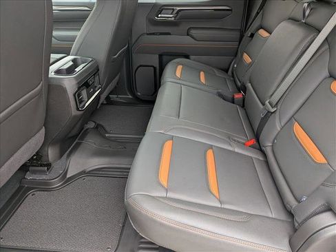 New 2026 GMC Sierra 1500 AT4 w/ AT4 Premium Package AWD/4WD image 17