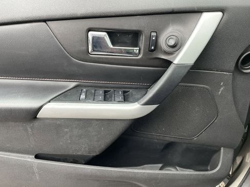 Used 2013 Ford Edge SEL image 30