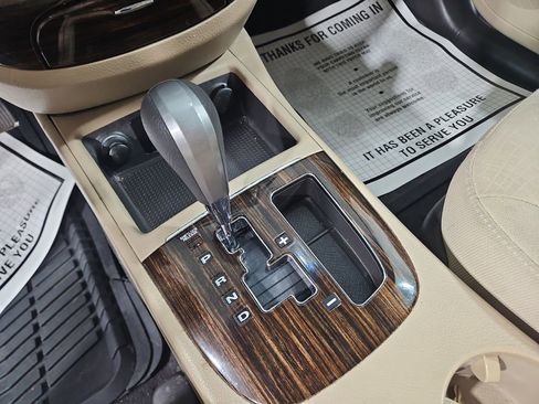 Used 2011 Hyundai Santa Fe GLS image 22