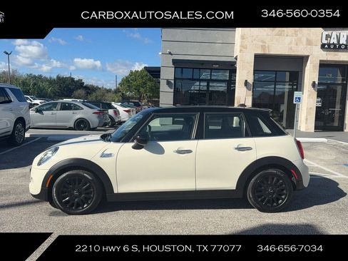 Used 2020 MINI Cooper S image 2