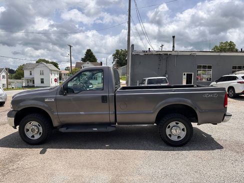 Used 2006 Ford F250 XL AWD/4WD image 8