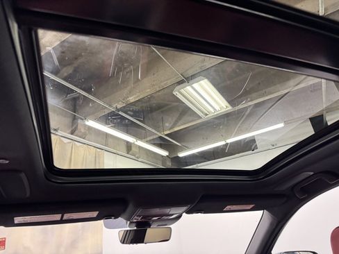 Used 2025 Acura RDX A-Spec image 36