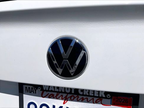 Certified 2023 Volkswagen Jetta Sport FWD image 7