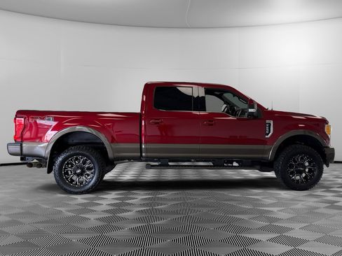 Used 2017 Ford F250 King Ranch w/ FX4 Off-Road Package AWD/4WD image 9