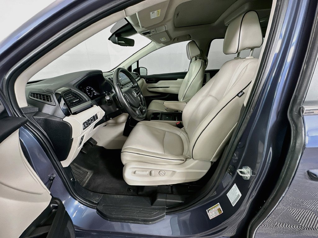 Certified 2025 Honda Odyssey Touring image 21