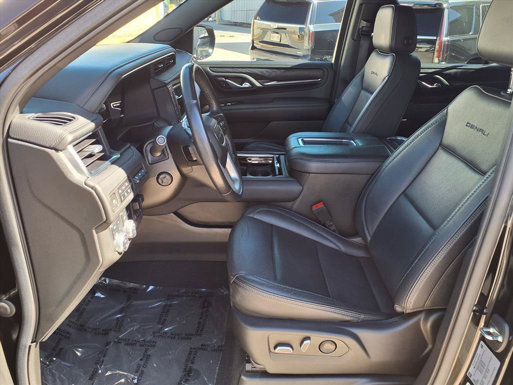 Used 2022 GMC Yukon Denali w/ Denali Premium Package AWD/4WD image 21