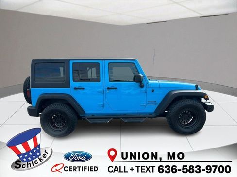 Used 2018 Jeep Wrangler Unlimited Sport w/ Connectivity Group image 1