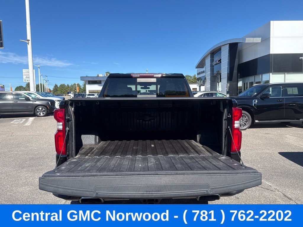Used 2020 Chevrolet Silverado 1500 LT Trail Boss AWD/4WD image 10