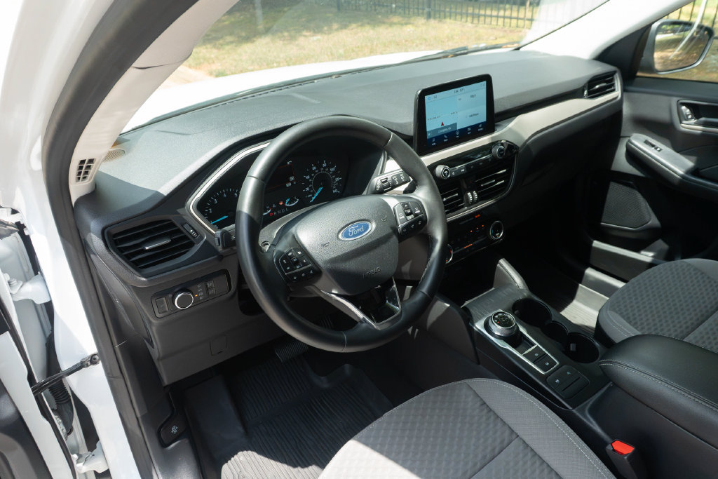 Used 2022 Ford Escape SE w/ SE Sport Appearance Package FWD image 14