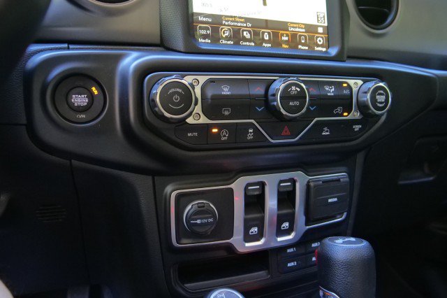 Used 2022 Jeep Wrangler Sport AWD/4WD image 20