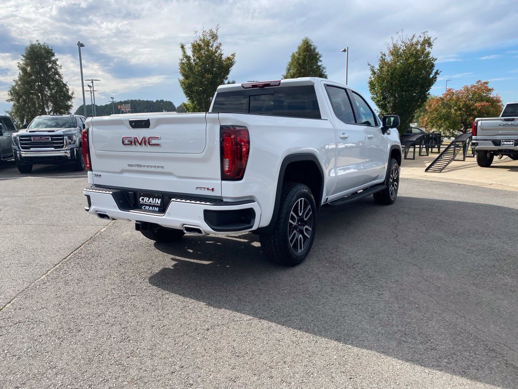 New 2026 GMC Sierra 1500 AT4 w/ AT4 Premium Package AWD/4WD image 7