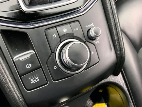 Used 2019 MAZDA CX-5 Touring image 32