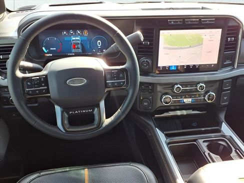 Used 2024 Ford F450 Platinum image 3
