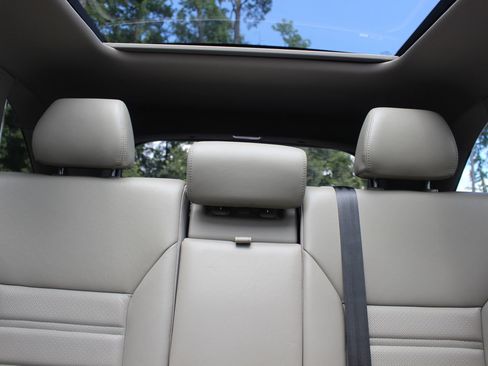 Used 2018 Kia Sorento EX w/ EX Advanced Touring Package FWD image 42