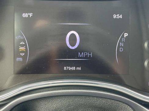Certified 2018 Jeep Grand Cherokee Altitude RWD image 40