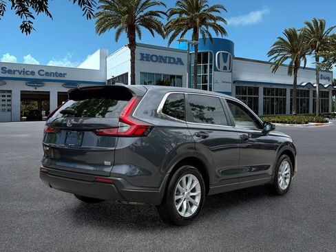 Used 2024 Honda CR-V EX image 8