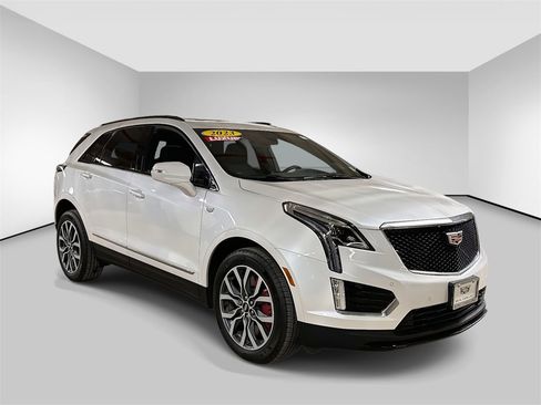 Used 2023 Cadillac XT5 Sportv image 7
