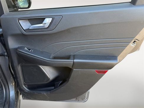 Used 2022 Ford Escape SEL image 27