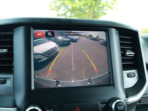 Used 2022 RAM 1500 Big Horn RWD image 18