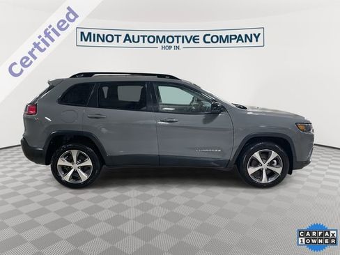 Certified 2022 Jeep Cherokee Limited image 9