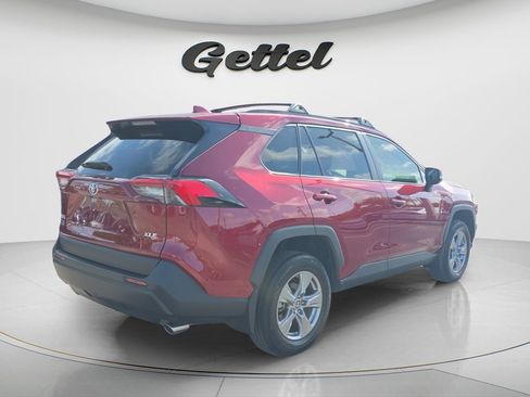 Used 2025 Toyota RAV4 XLE FWD image 5