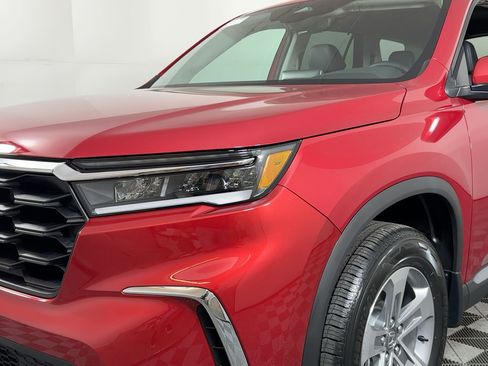 New 2025 Honda Pilot EX-L image 10