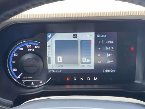 Used 2022 Ford Bronco Wildtrak AWD/4WD image 27