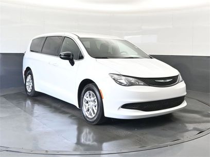 New 2026 Chrysler Voyager LX