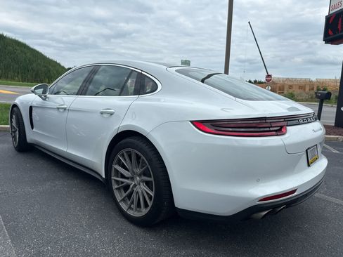 Used 2017 Porsche Panamera 4S AWD/4WD image 12