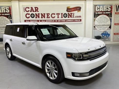 Used 2019 Ford Flex Limited FWD image 1