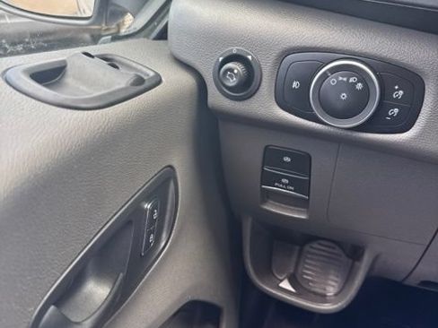Used 2025 Ford Transit 250 Low Roof w/ Exterior Upgrade Package RWD image 28