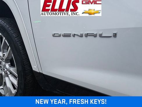 Used 2024 GMC Acadia Denali w/ Super Cruise Package image 24