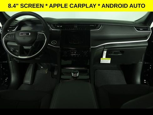 New 2026 Jeep Grand Cherokee Laredo image 6