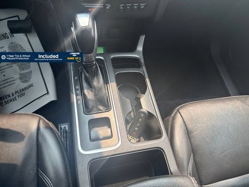 Used 2019 Ford Escape Titanium FWD image 13