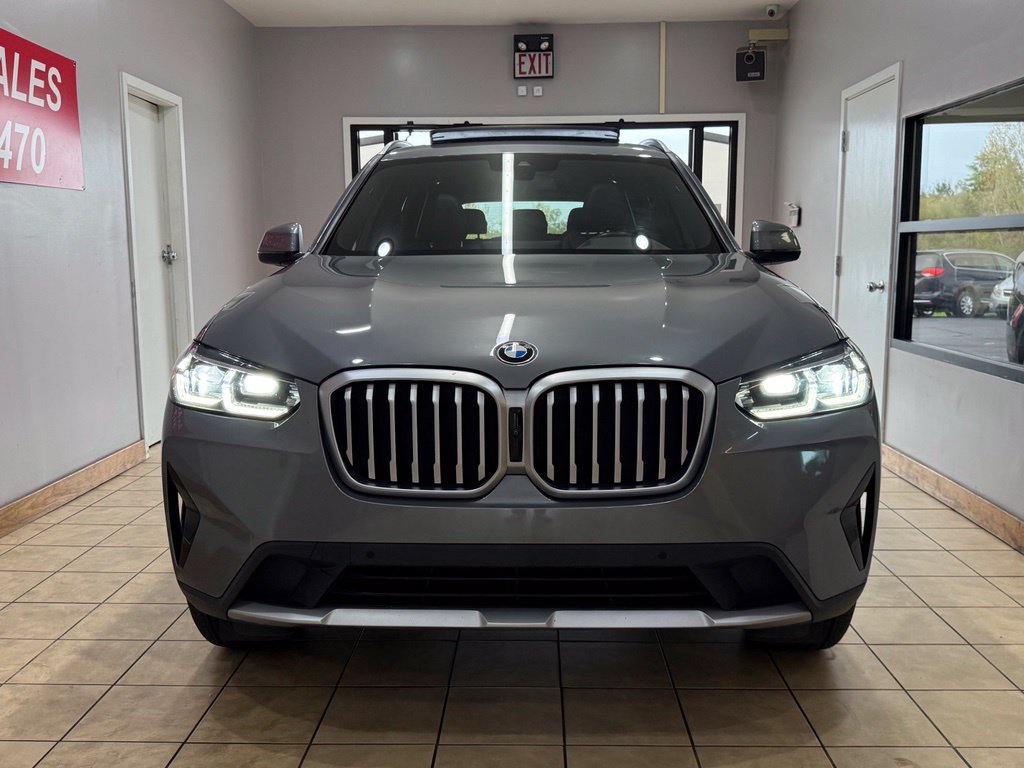 Used 2023 BMW X3 xDrive30i w/ Premium Package AWD/4WD image 2