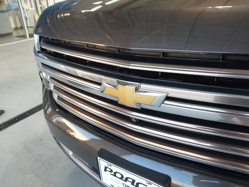 Used 2021 Chevrolet Tahoe High Country w/ Premium Package image 31