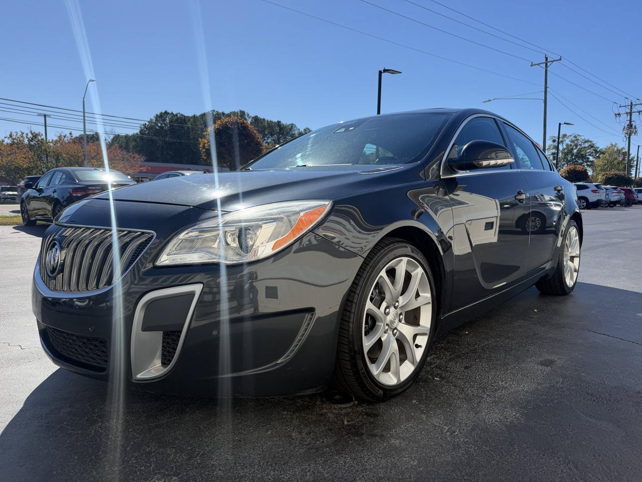Used 2016 Buick Regal GS w/ Driver Confidence Package #1 FWD image 4