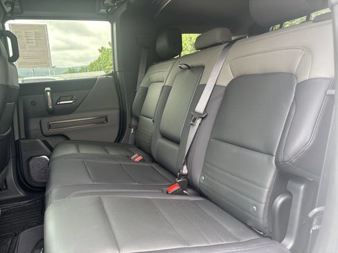 Used 2025 GMC Hummer EV 2X AWD/4WD image 21