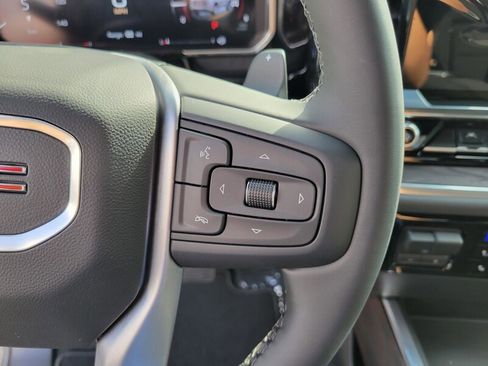 New 2026 GMC Sierra 1500 SLT image 17