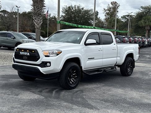 Used 2022 Toyota Tacoma SR5 image 16
