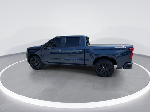 Used 2022 Chevrolet Silverado 1500 Custom w/ LPO, Blackout Package AWD/4WD image 11