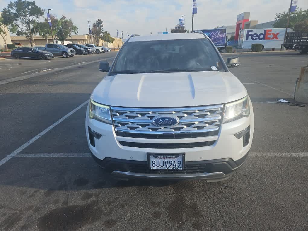 Used 2019 Ford Explorer XLT w/ Equipment Group 201A AWD/4WD image 2