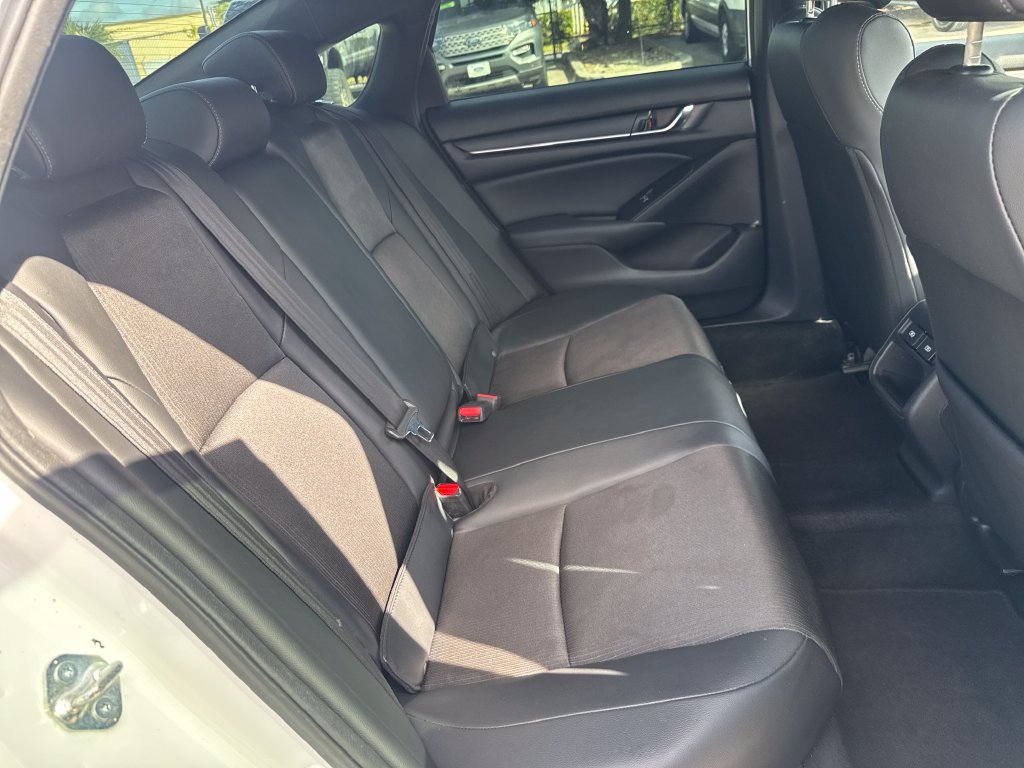 Used 2021 Honda Accord Sport image 24